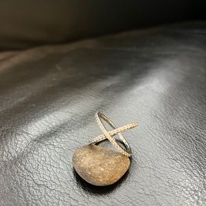 Cross ring with Swarovski crystals